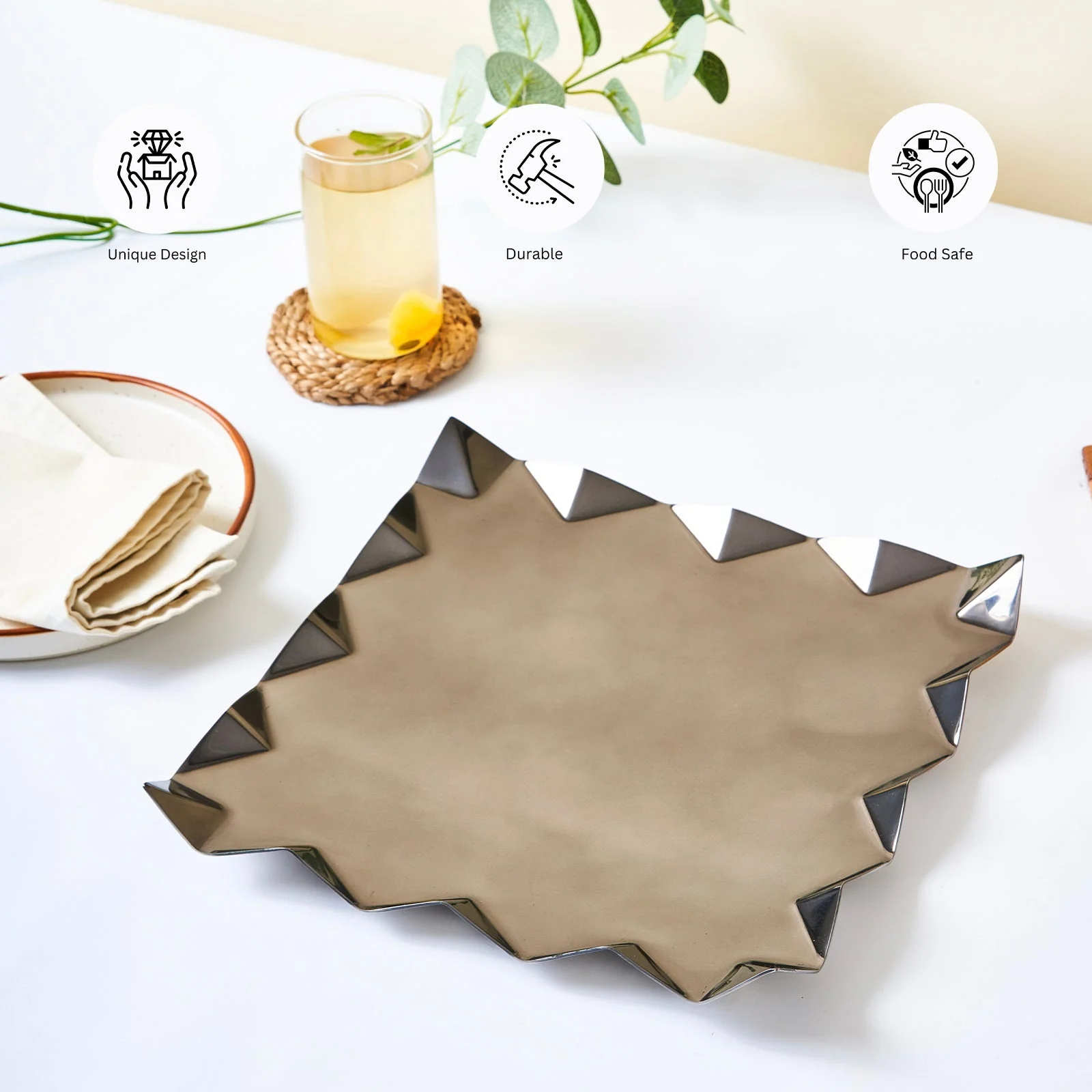 Criss Cross Platter With PU | Medium - Image 4