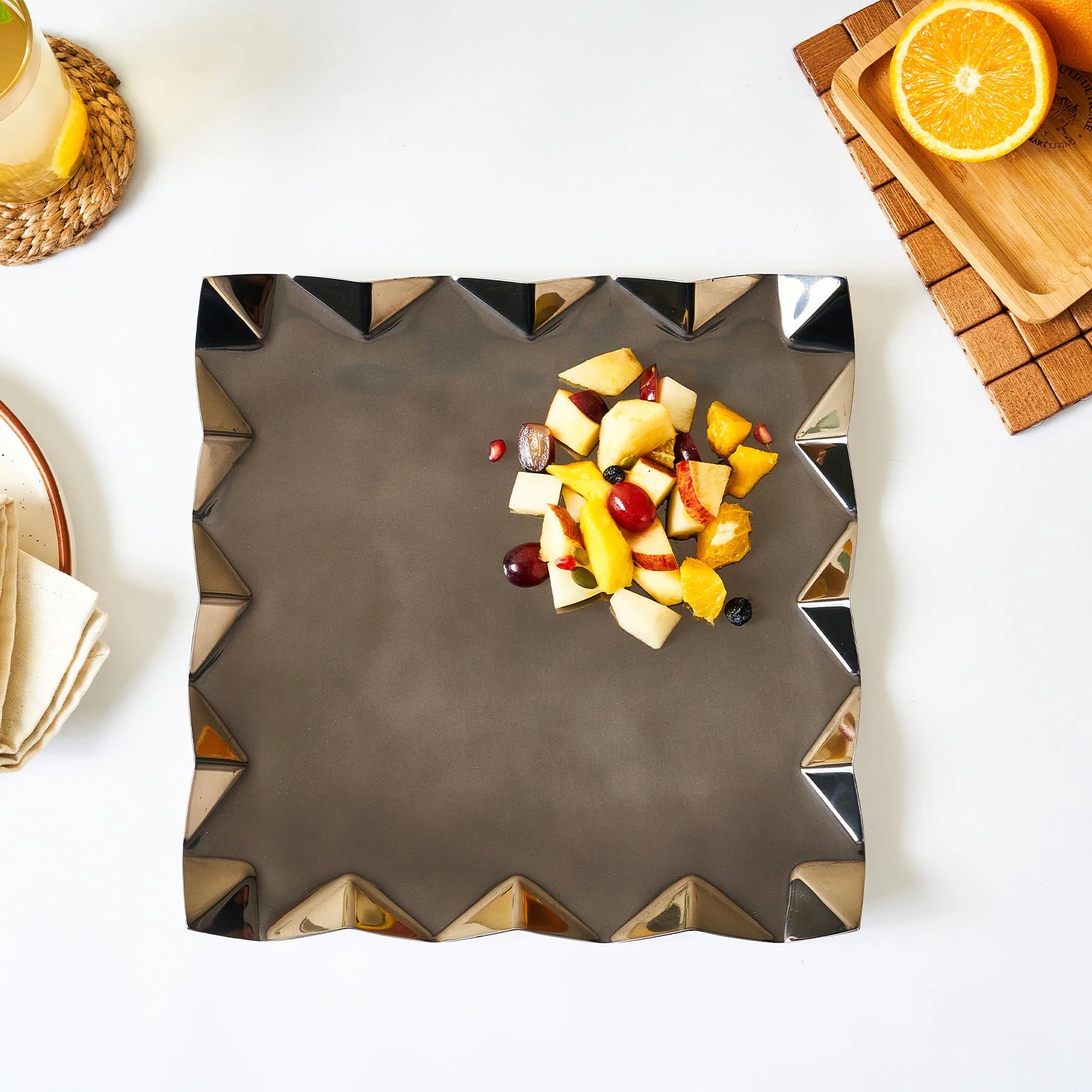 Criss Cross Platter With PU | Medium - Image 8