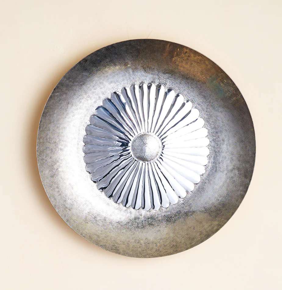 Flower Platter with Hammer Decorative | Large - Image 6
