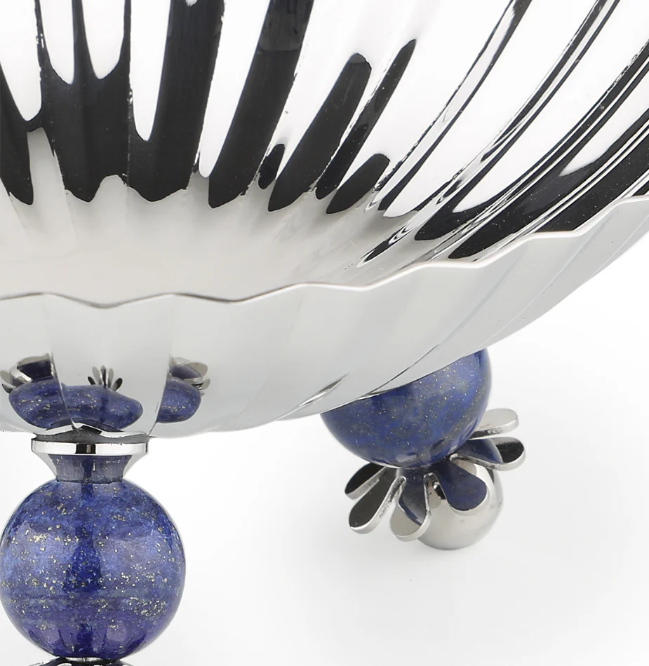 Poppy Nut Bowl with Lapiz Lazuli Stone - Image 5