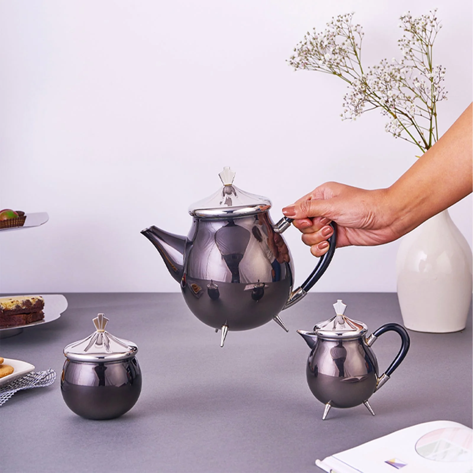 Royal Tea Set - Image 8
