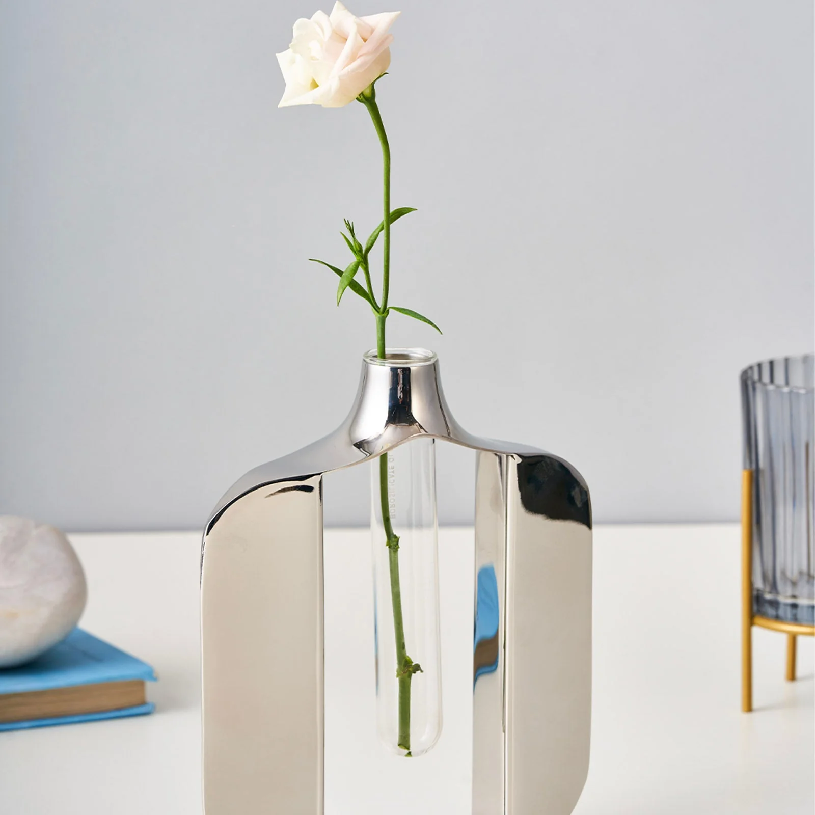 Sanity Flower Vase - Image 8