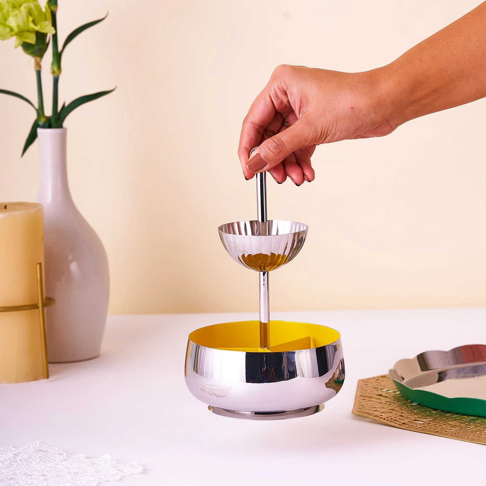 Dancing Doll Tea Caddy | Yellow - Image 8