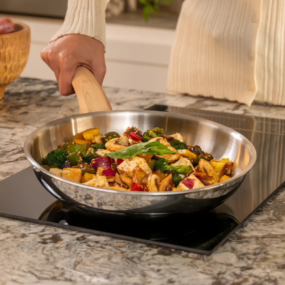 Stainless Steel Triply Frypan 24 cm (1.8 Ltr) with Wood Finish Rivetless Stay Cool Handle + Vented Glass Lid - Image 5