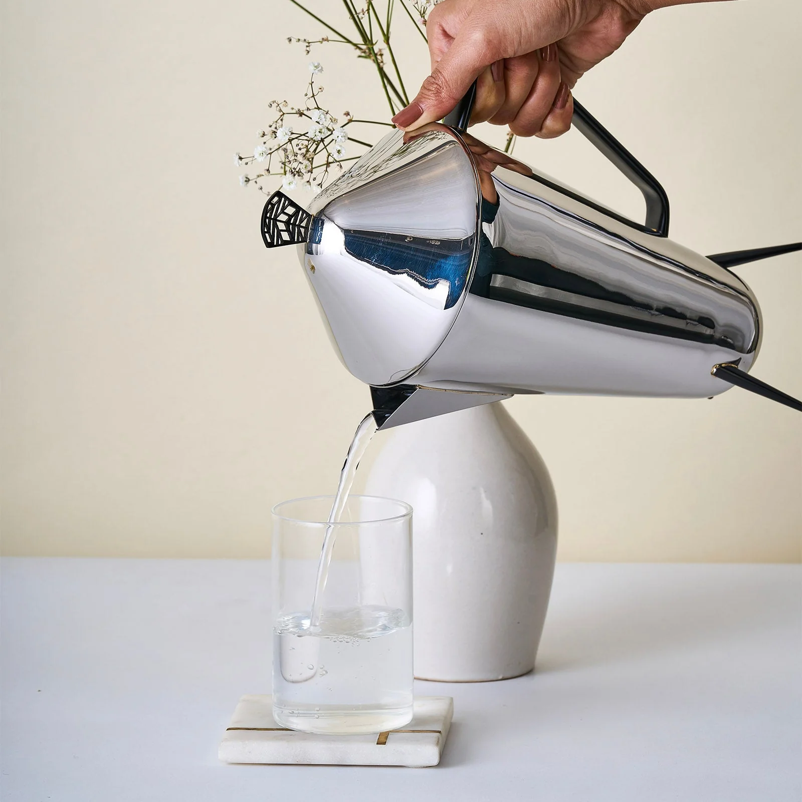 Water Pitcher Triangular - Image 4